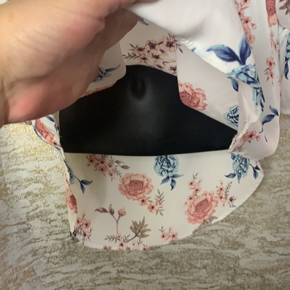 Ardene White Floral Print Bell Sleeve Off The Shoulder Blouse Size M - Picture 6 of 13